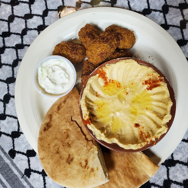 Hummus & Pita