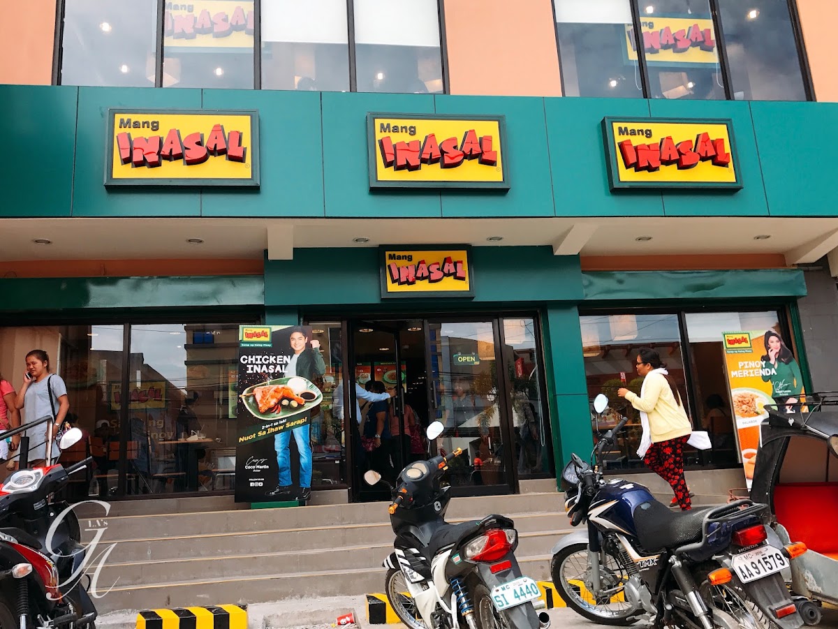 Mang Inasal - 79 Rizal Ave