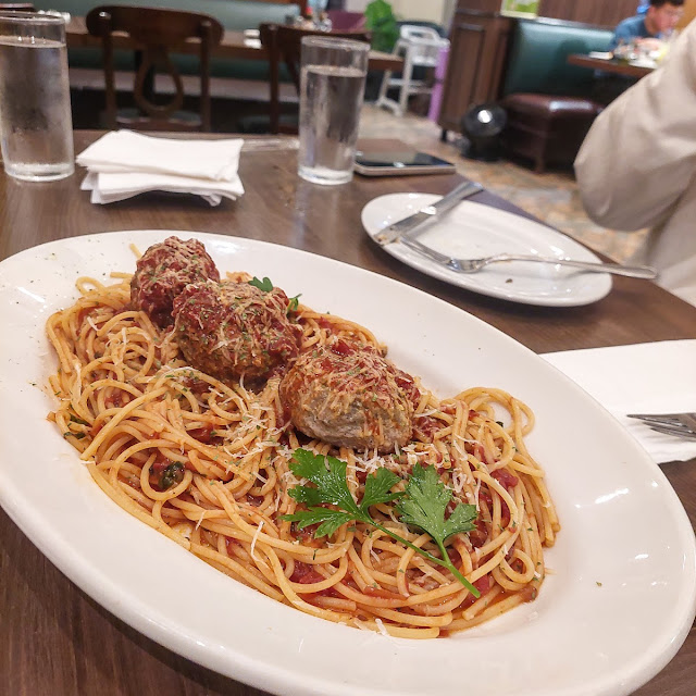 Spaghetti and Meatballs