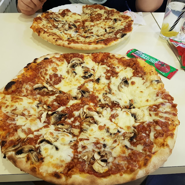 Pizza Bolognese Mareeeeee