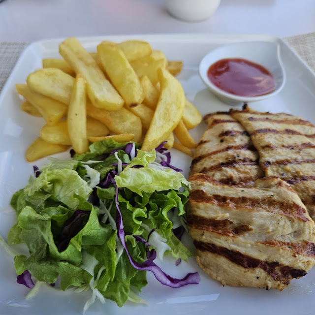 Grilled Chicken Salad