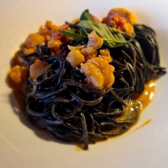 Taglioni Al Nero Di Seppia Con Gamberi E