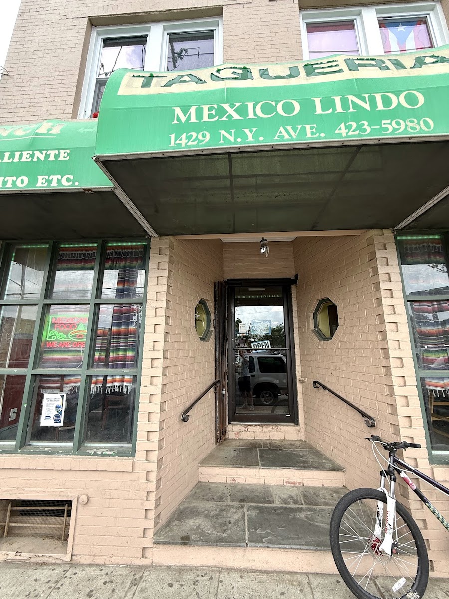 Taqueria Mexico Lindo - Huntington Station