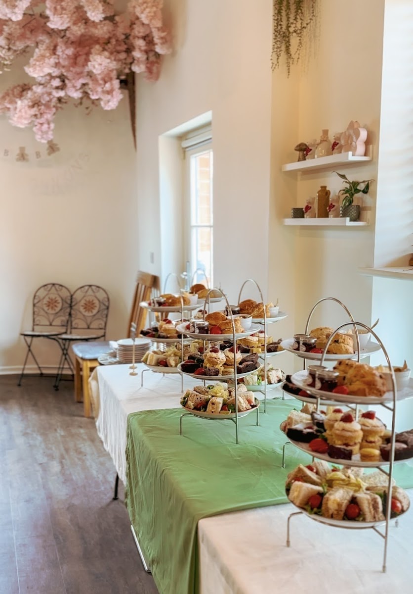 The Courtyard Cafe - Northampton NN5 4DR