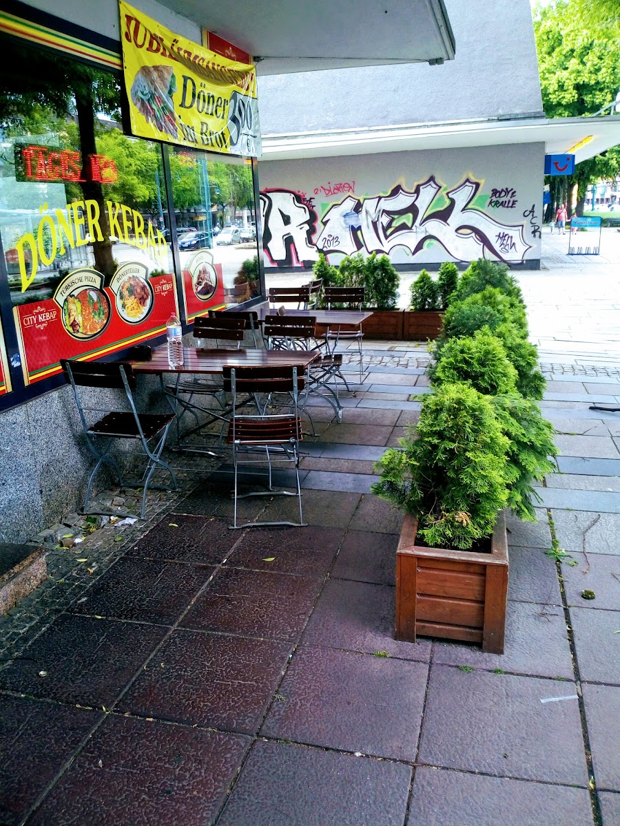 City Kebap - Karl-Marx-Straße 184