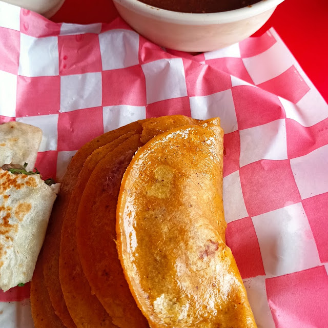 La Salsa Estilo Tlaquepaque