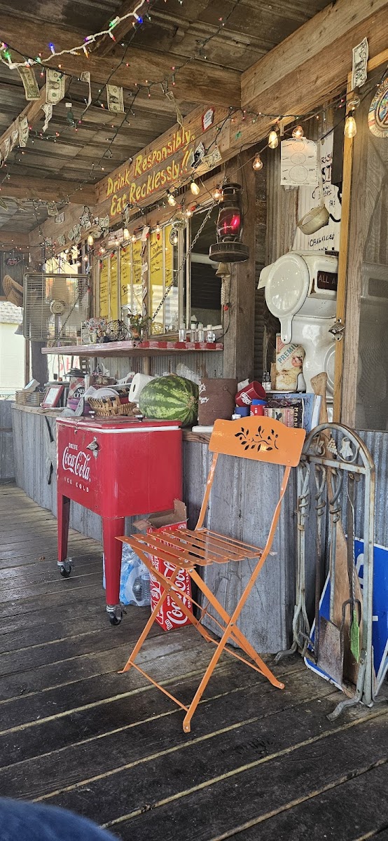 The Gypsy Willow Scratch Kitchen & Oyster Bar