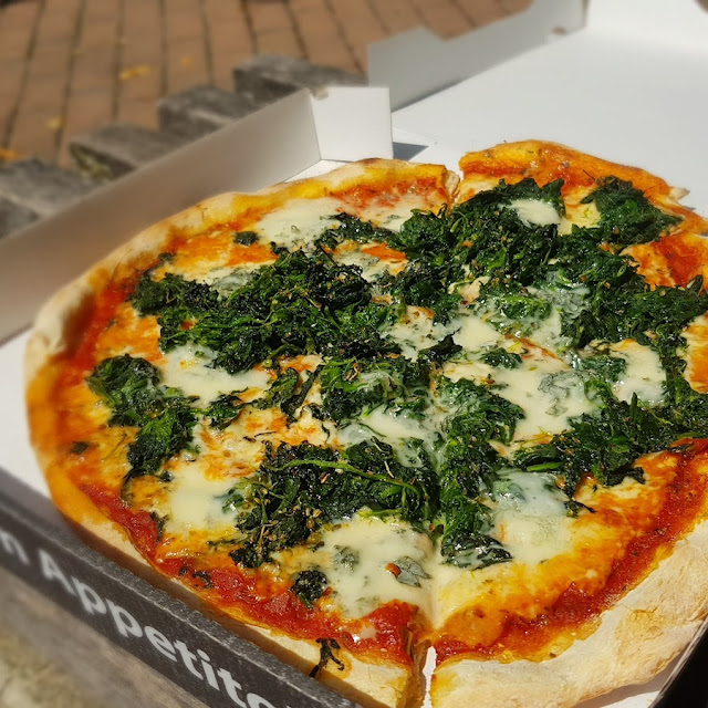 Pizza Spinaci E Gorgonzola