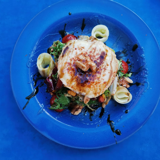 Ensalada Rulo de Cabra
