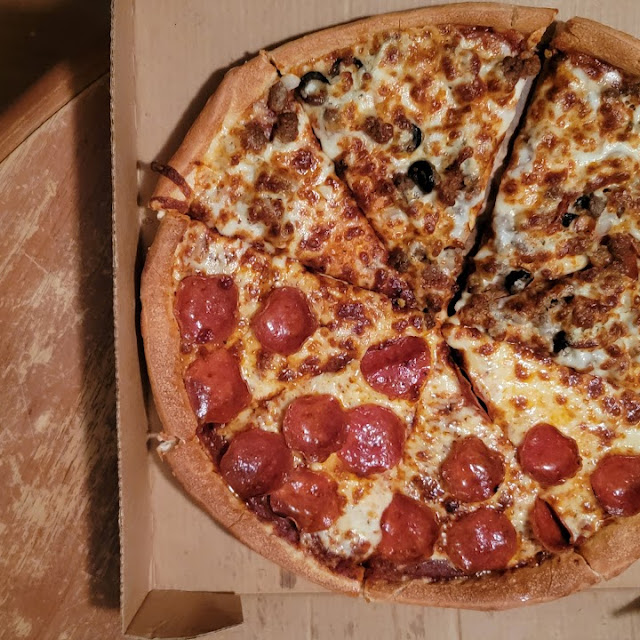 Medium 5 Topping Combination Pizza