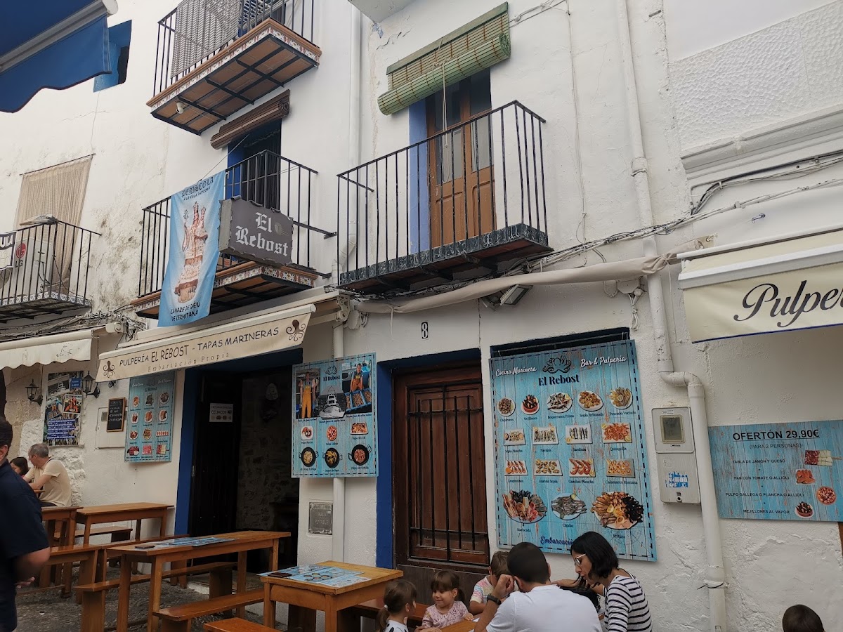 Bar & Pulperia El Rebost
