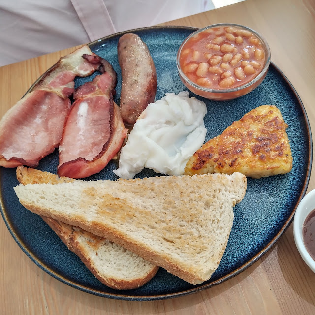 English Breakfast