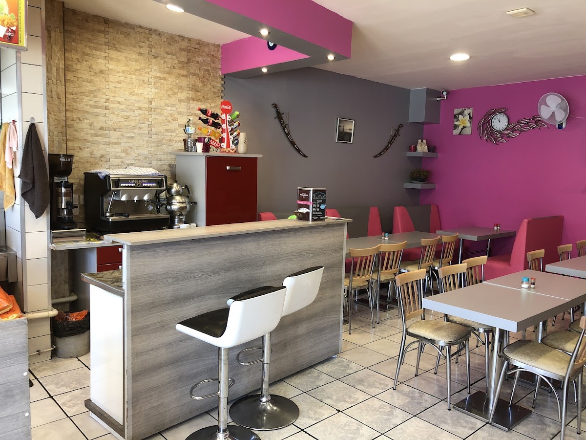 Star Kebab - 6 Av. de Dun-sur-Auron