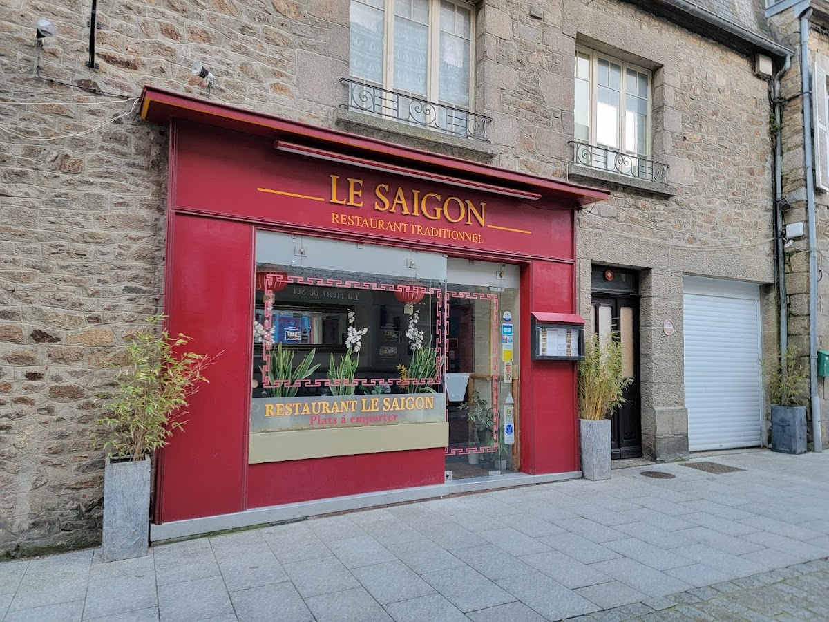 Le Saigon - 12 Rue Sainte-Claire
