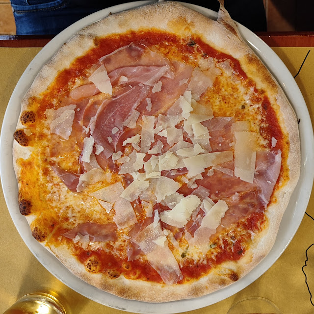 Pizza Capricciosa
