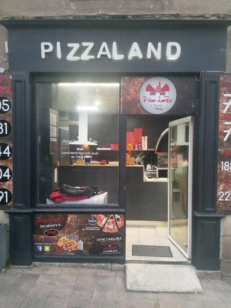 Pizzaland - 1 Pl. de L Hôtel de ville