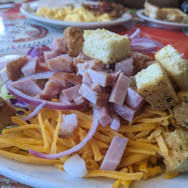 Chef's Salad Deluxe