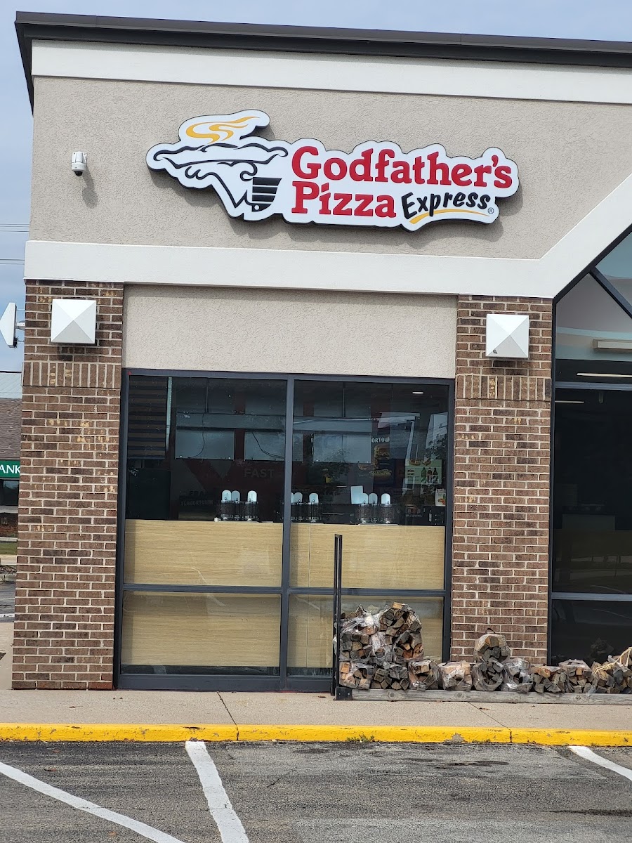 Godfather's Pizza Express - Menasha
