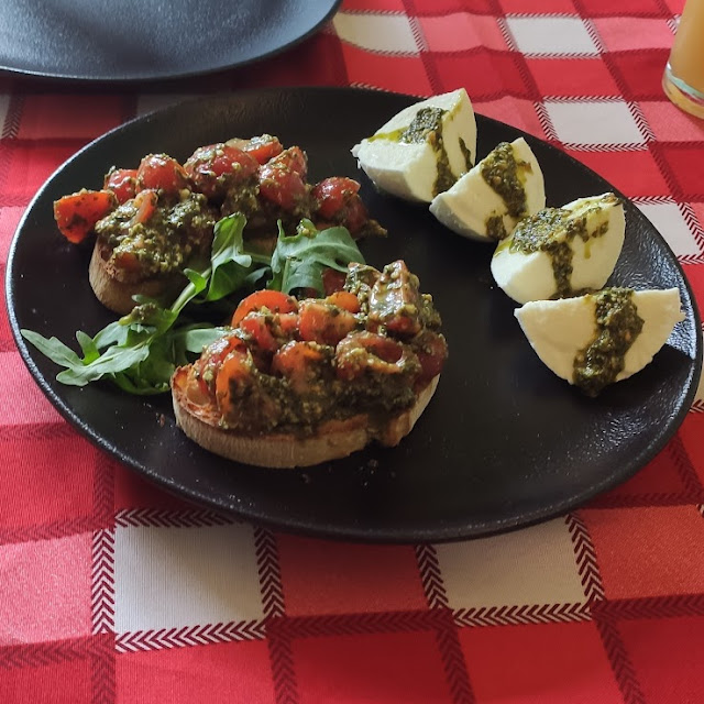 Bruschetta Mit Mozzarella