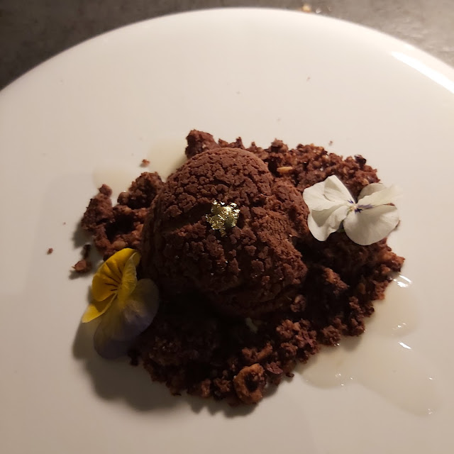 Bignè Croccante Pralinato Alla Nocciola E Panna