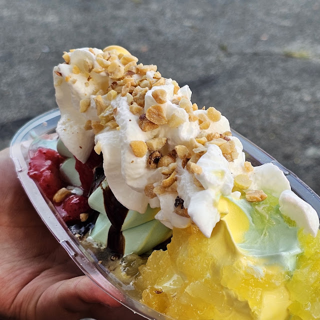 Banana Split with Blue Moon Banana Twist