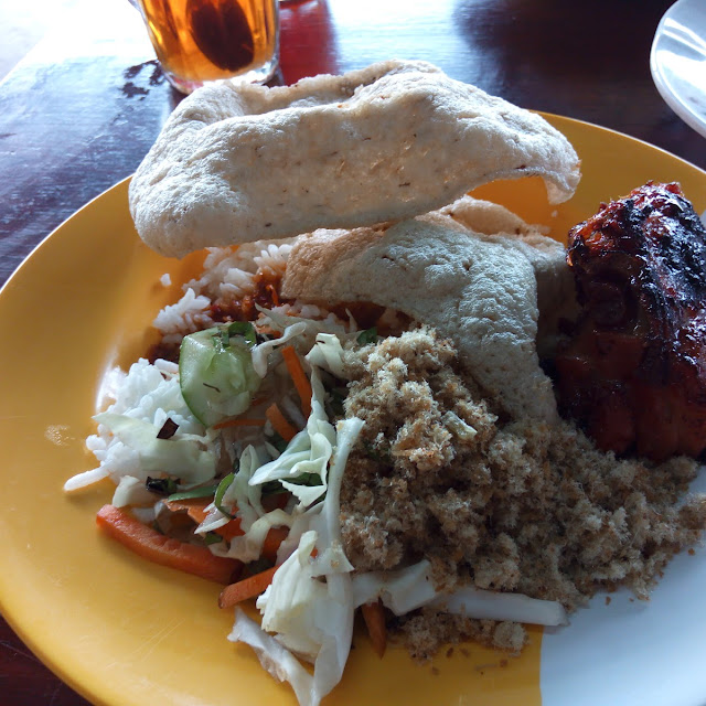 Nasi Kerabu Ayam Bakar