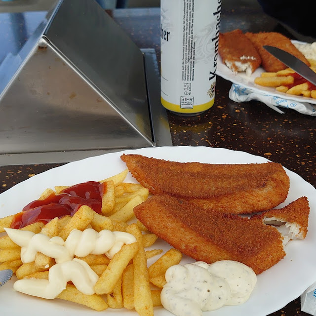 Seelachsfilet Mit Pommes