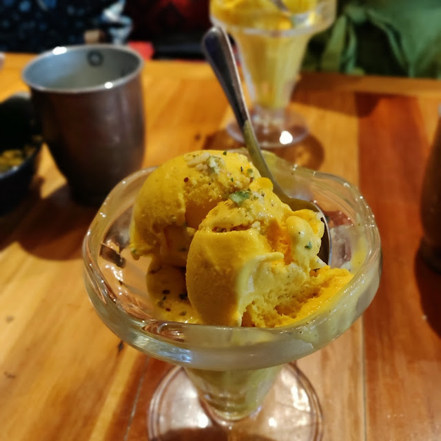 Saffron Ice Cream Scoop