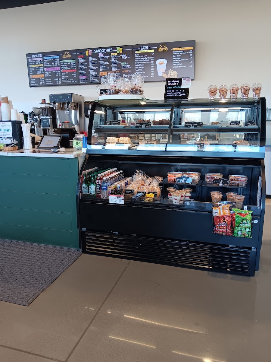 NEW DAY Coffee + Smoothies - Lincoln