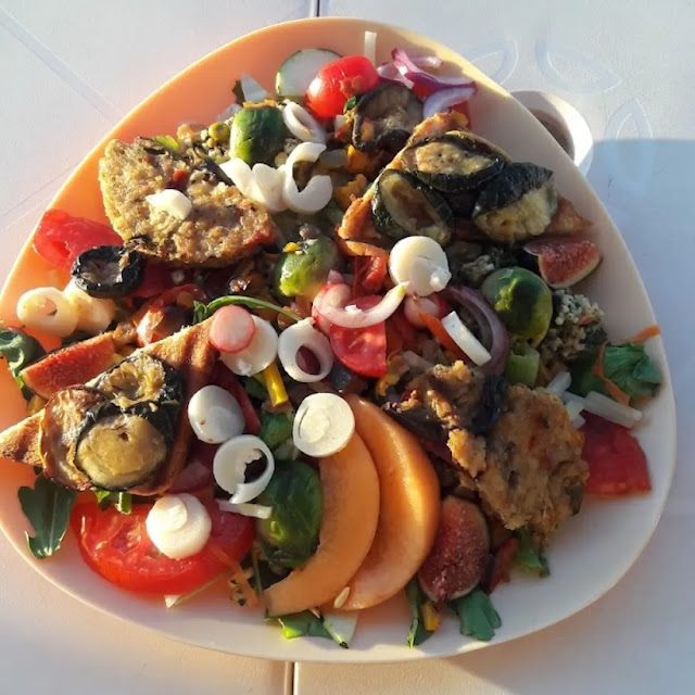 La Vegetarian Plate