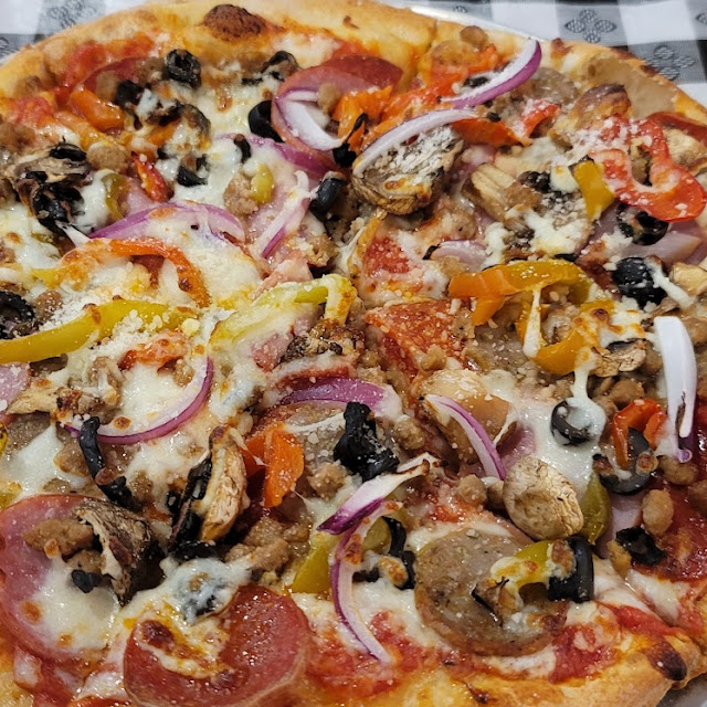 Supreme Pizza Minus Jalapenos