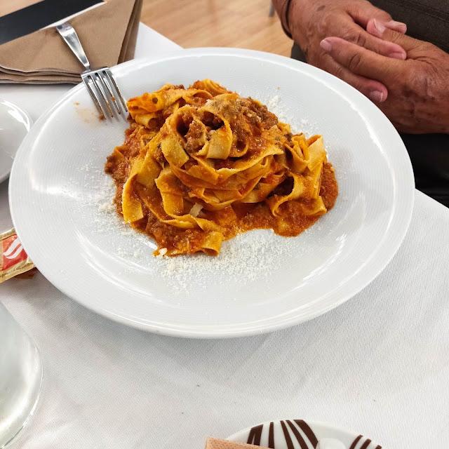 Fettuccine Al Ragù Bianco Di Scottona