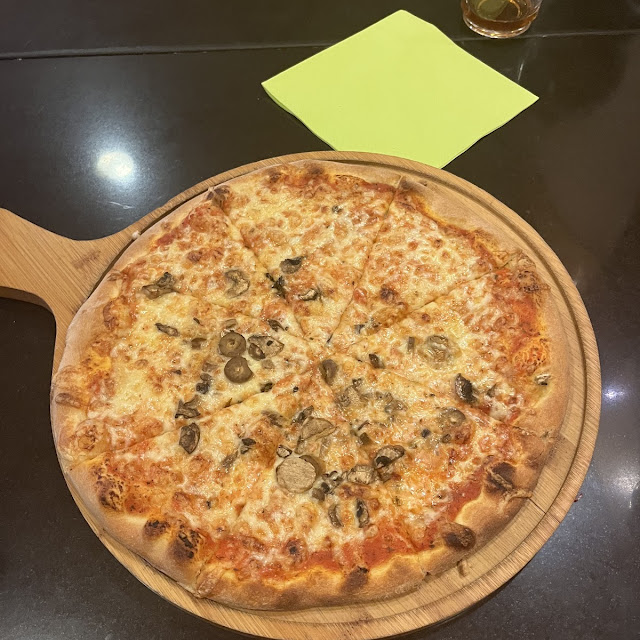 Cheese Pizza