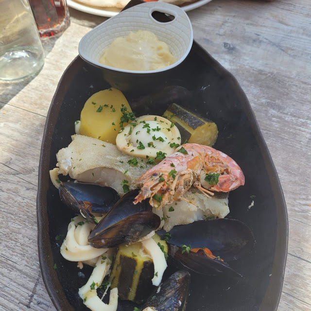 Aïoli Et Assortiment de la Mer