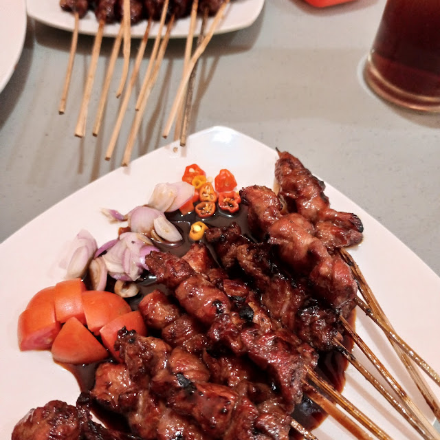 Sate Kambing Dan Nasi Gule