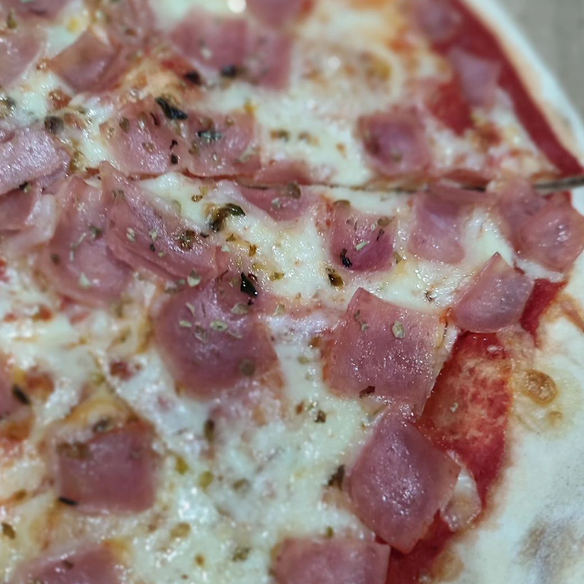 Pizza Jamón York