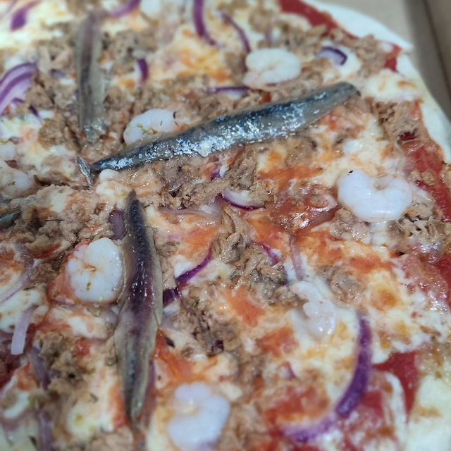 Pizza Marinera