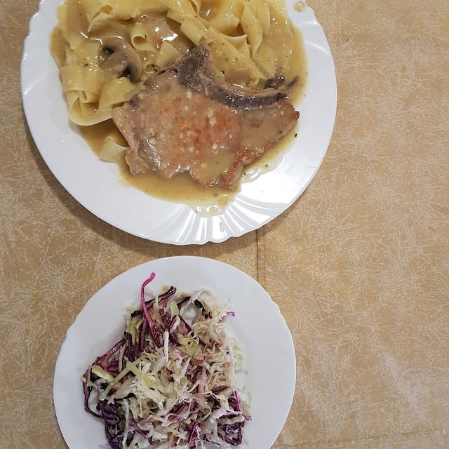 Kotlet U Umaku Sa Rezancima