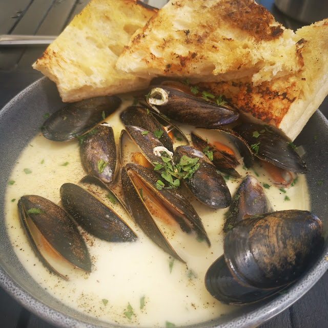 Steamed Clams