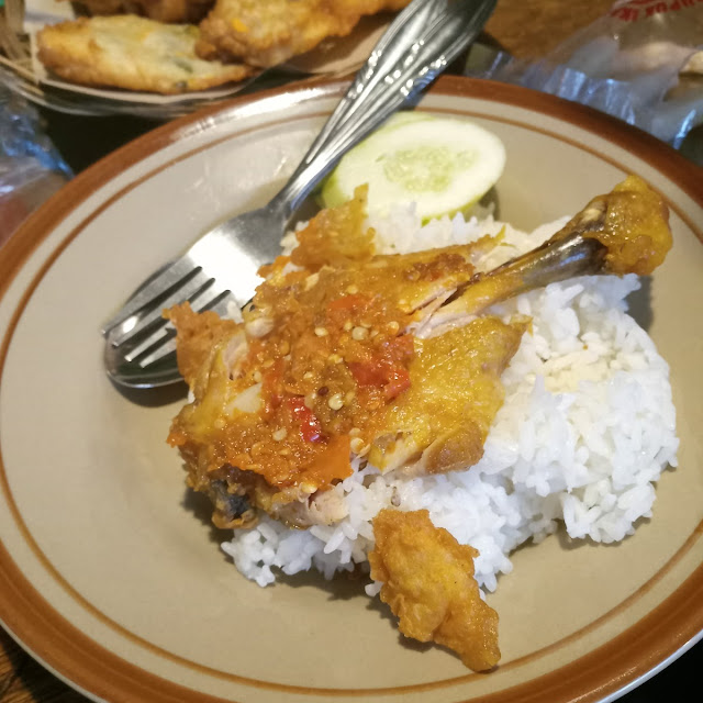 Nasi Ayam Geprek