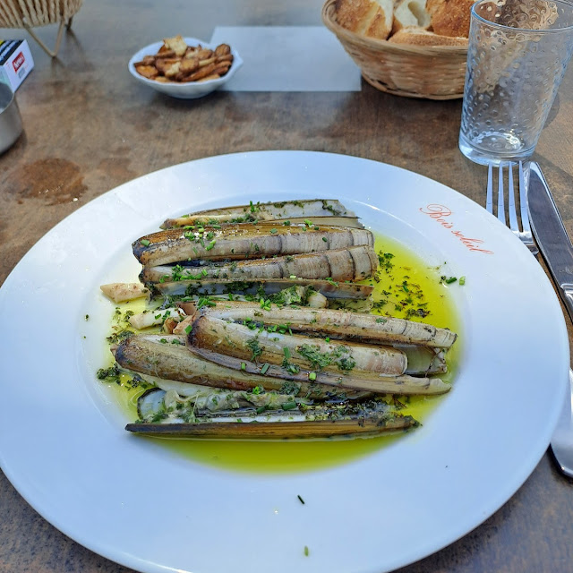 Couteaux En Persillade