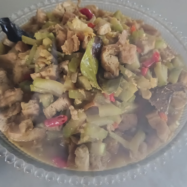 Oseng Tempe Dan Pare