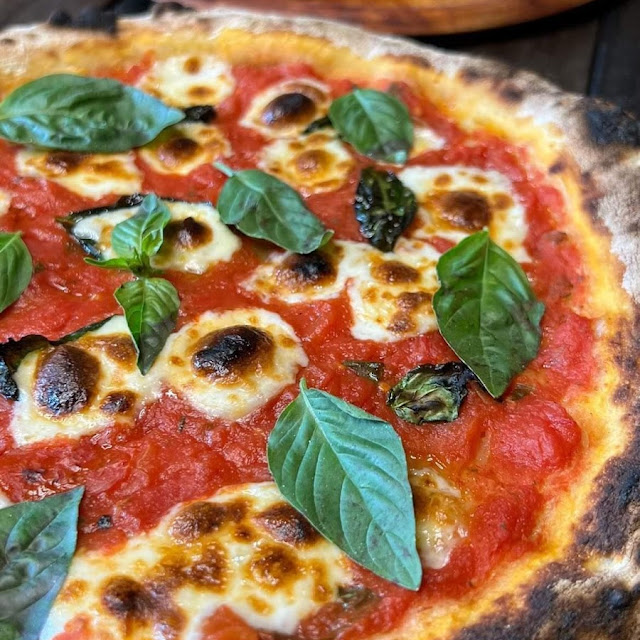 Pizza Margherita