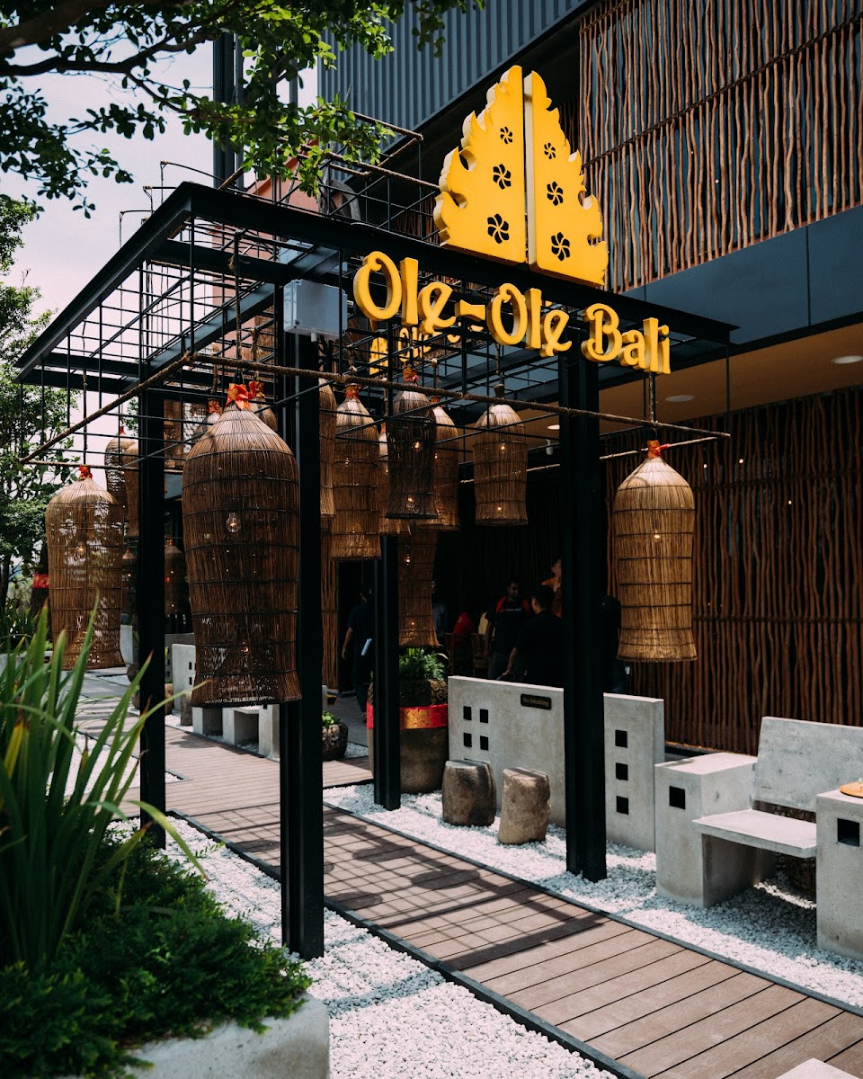 Ole-Ole Bali, Elmina Lakside Mall