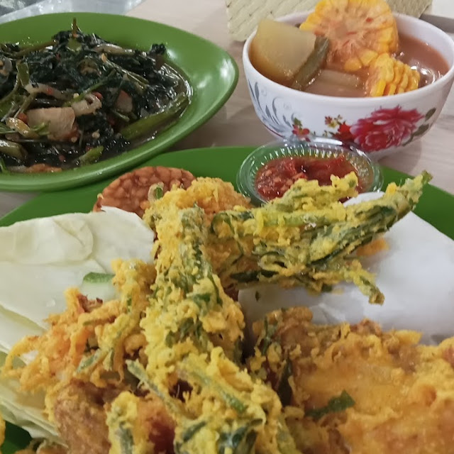 Ayam Kremes Dada