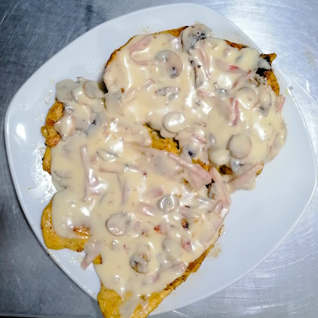 Pechuga En Champiñones