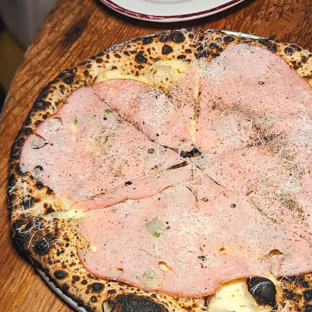Mortadella Pizza