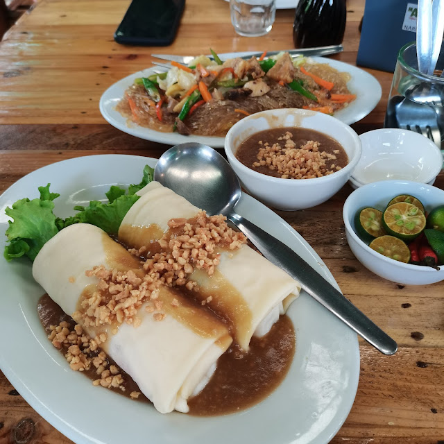 Lumpiang Sariwa and Pancit Sotanghon