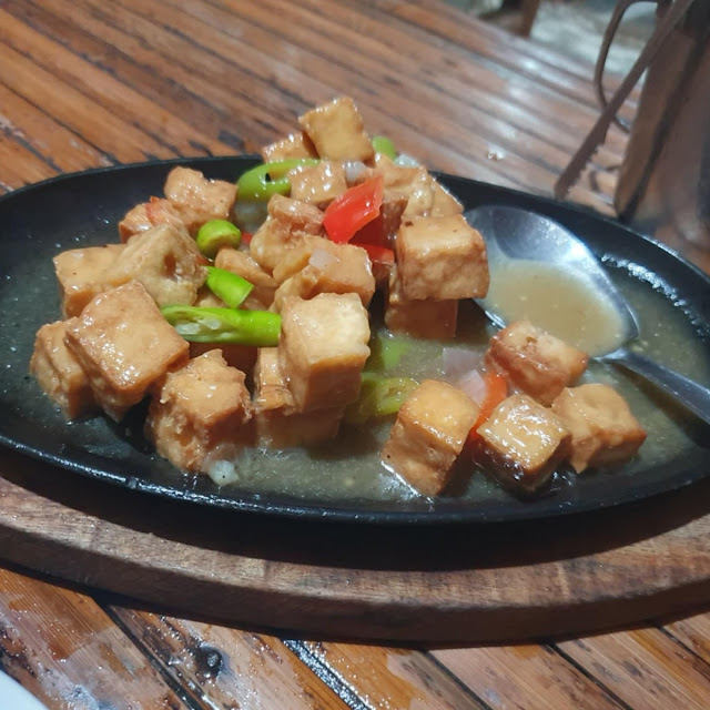 Sizzling Tofu