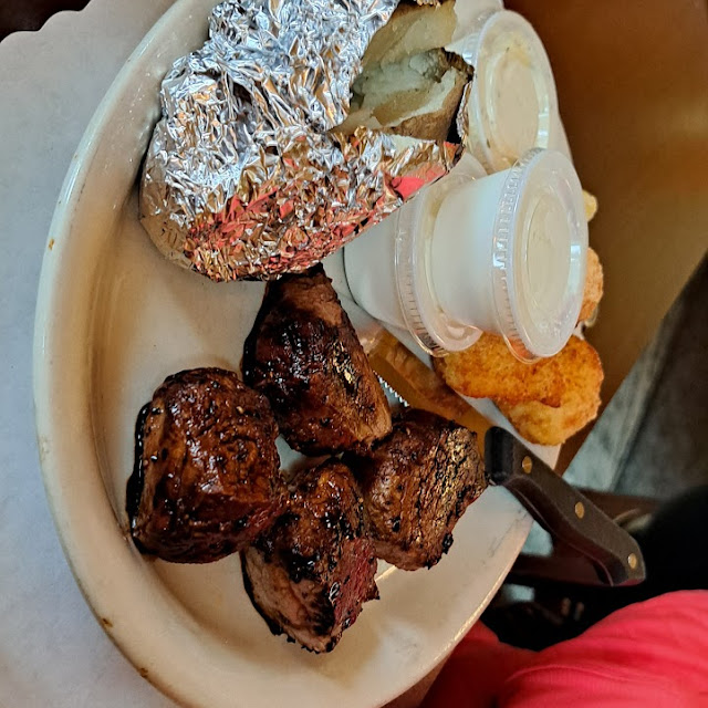 Tenderloin Tips and Scallops